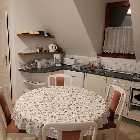 Tótvár Lovas Kovagotottos