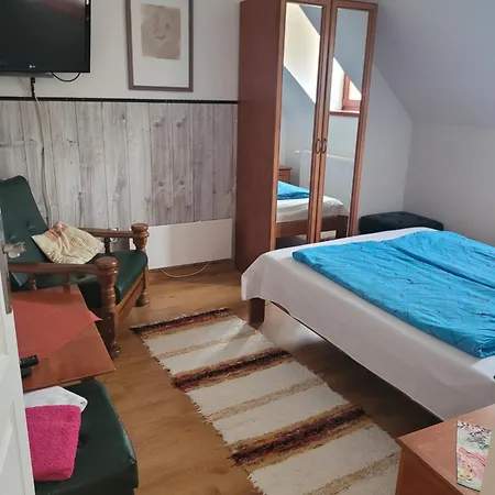 Apartment Totvar Lovas Szallashely *