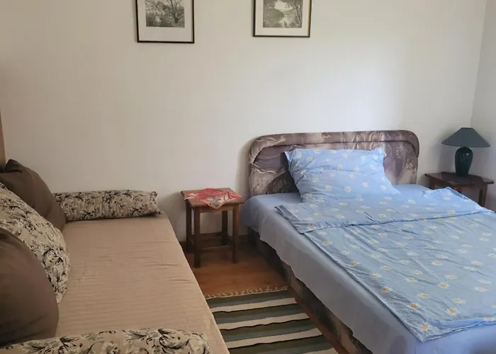 Totvar Lovarda Szallashely Апартаменты Kovagotottos